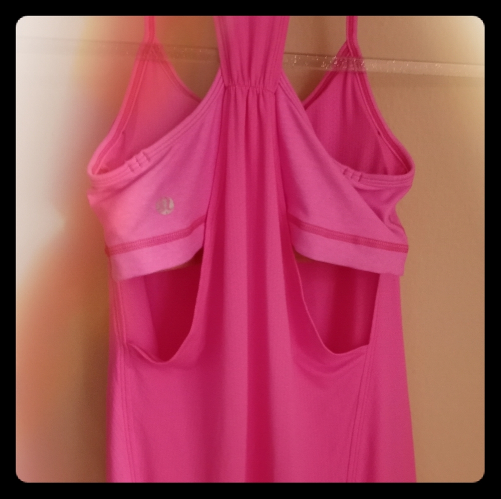 Women's Lululemon Pink No Limit Athletic Tank Top